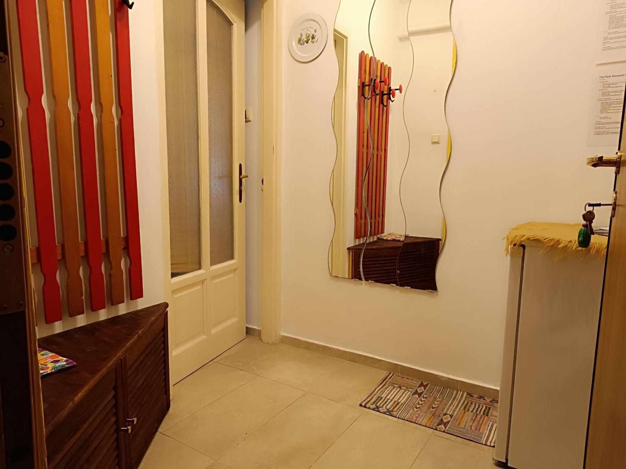 Flat In Historic Villa With Your Own Private Garden, Near City Park Budapeste Exterior foto